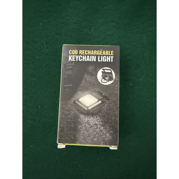 800 Lumens Mini COB Flashlights Bright Rechargeable Keychain Small Pocket Light - Picture 4 of 4